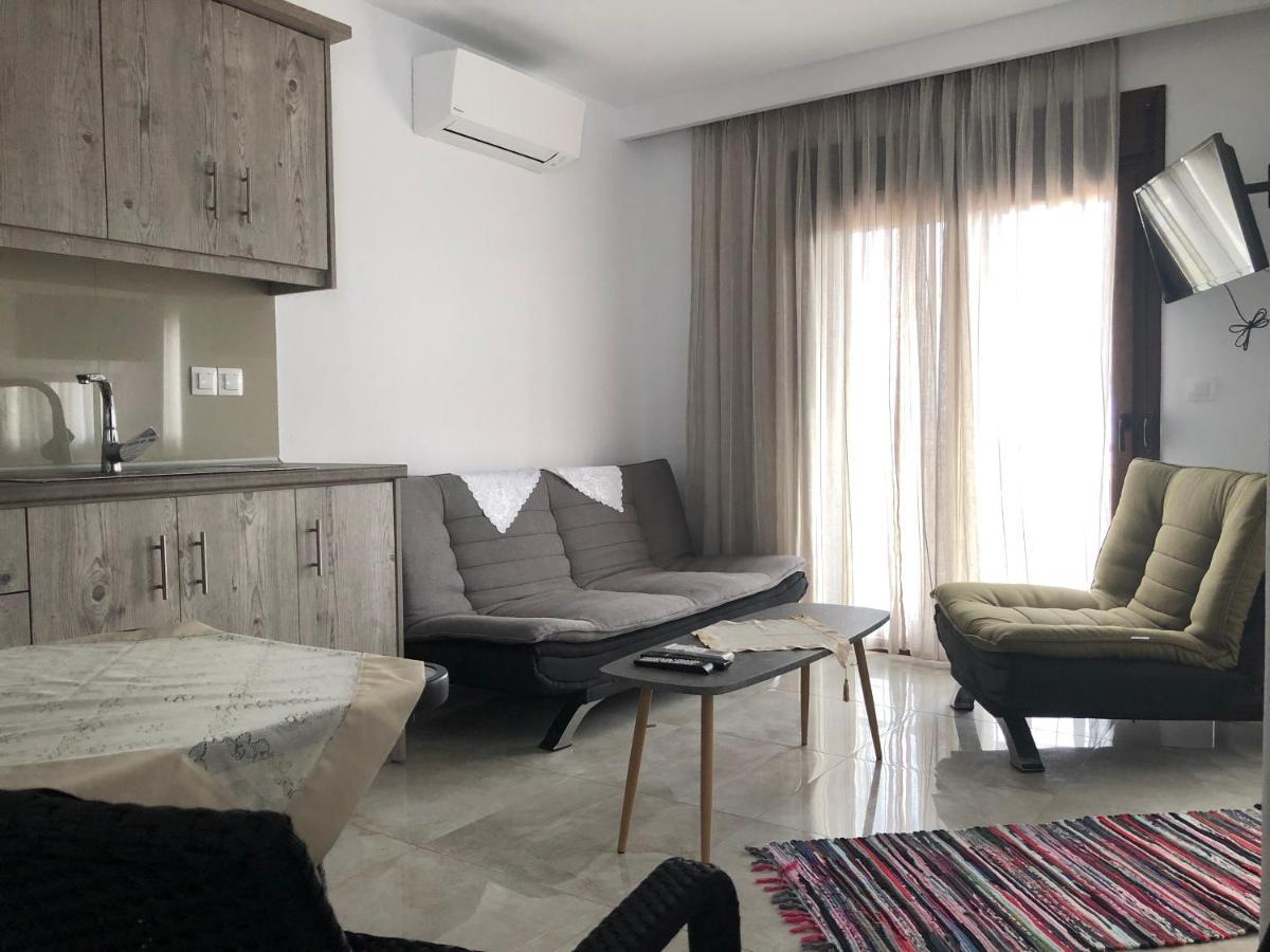 Paralia Sikias Theano Studios מראה חיצוני תמונה