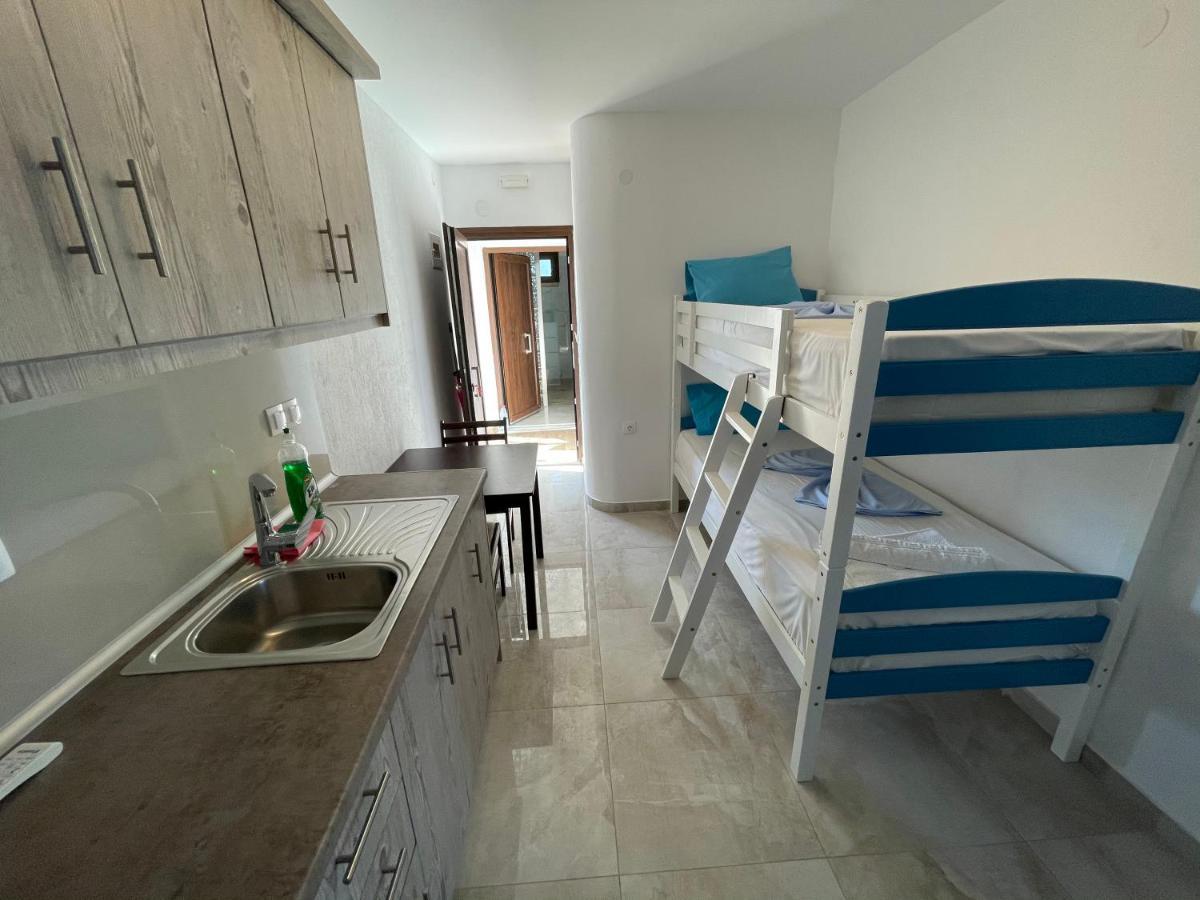 Paralia Sikias Theano Studios מראה חיצוני תמונה
