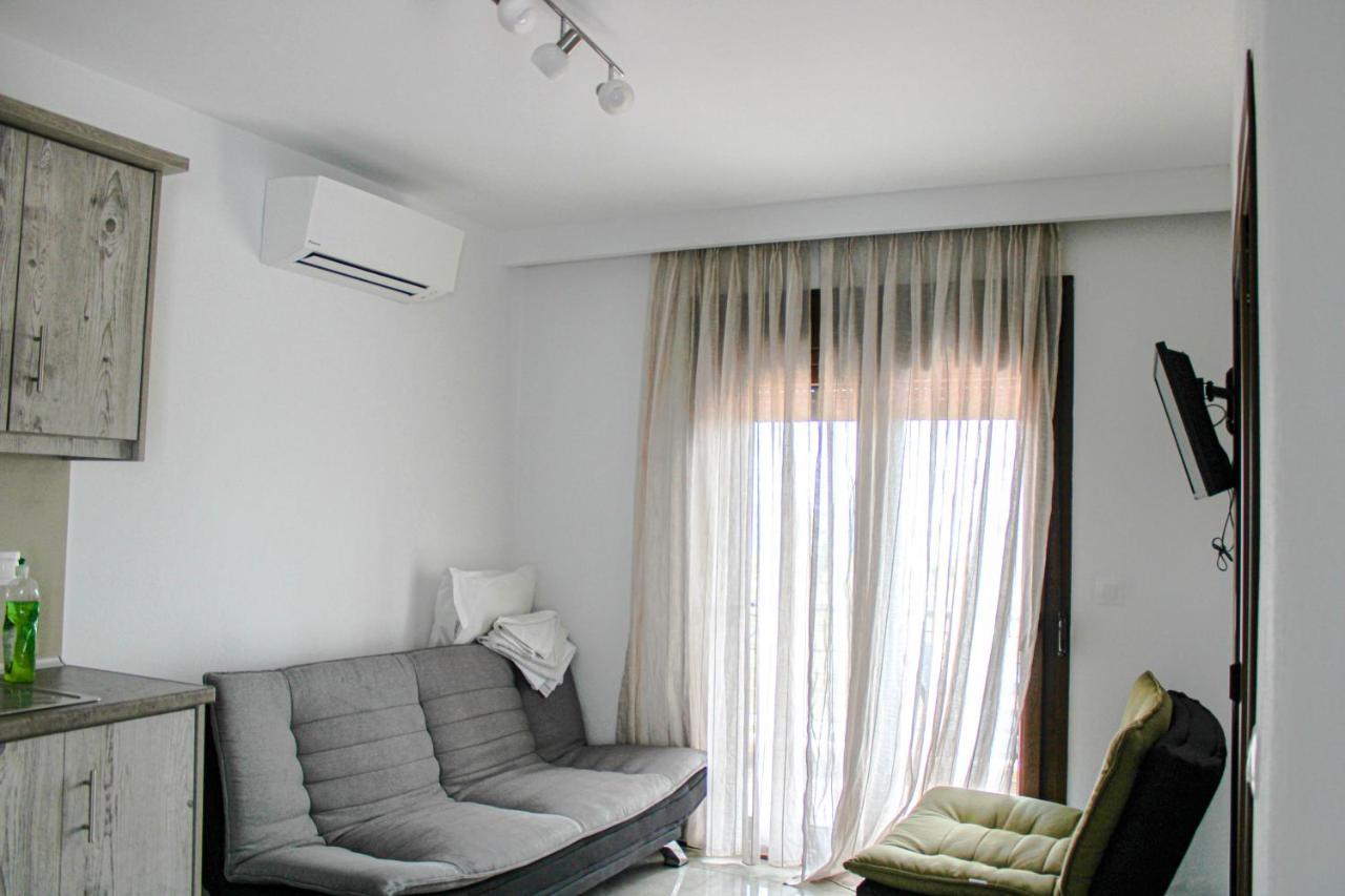 Paralia Sikias Theano Studios מראה חיצוני תמונה